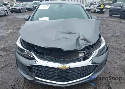 2019 Chevrolet Cruze Lt from USA, damaged, VIN 1G1BE5SM8K7138508